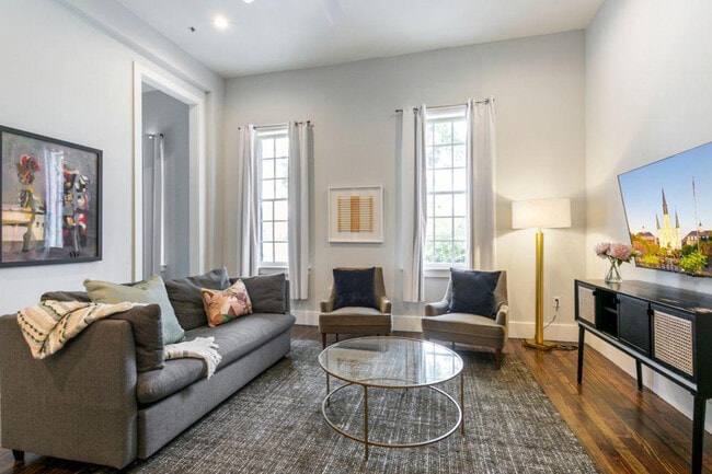 Photo - 1430 St Charles Ave Unit ID1266668P