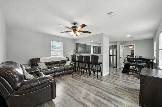 Photo - 2020 Audra Ln