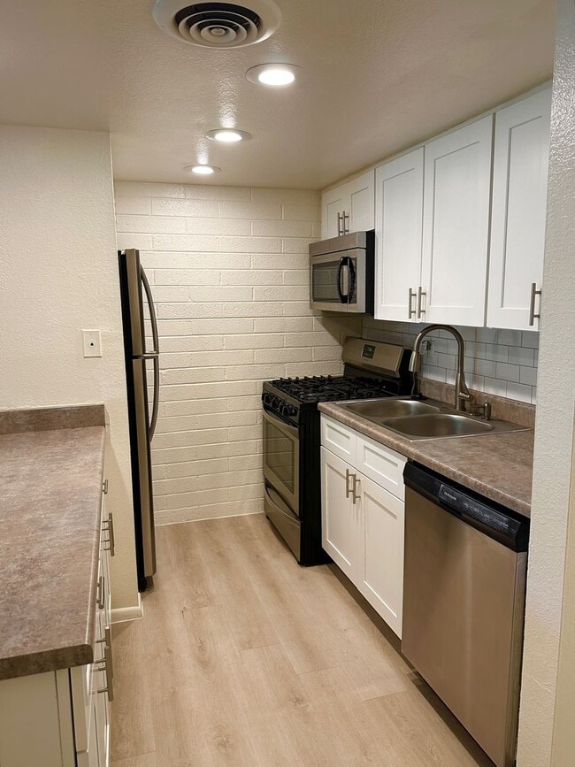 Photo - Oasis in the City