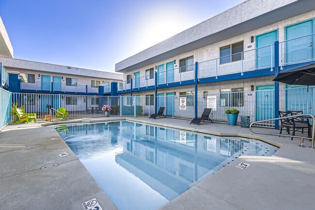 Photo - Ava North & South