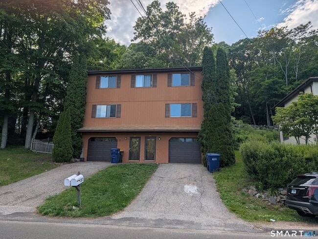 Building Photo - 267 Beaver St