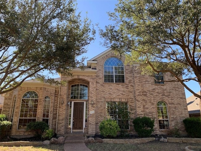 Building Photo - 9975 Red Cedar Dr