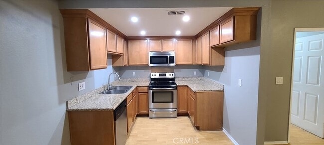 Photo - 1965 E Coulston St Unit 22