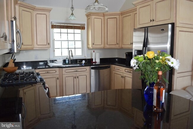 Photo - 205 W Brigantine Ave