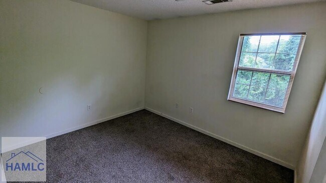 Photo - 134 Rolland St