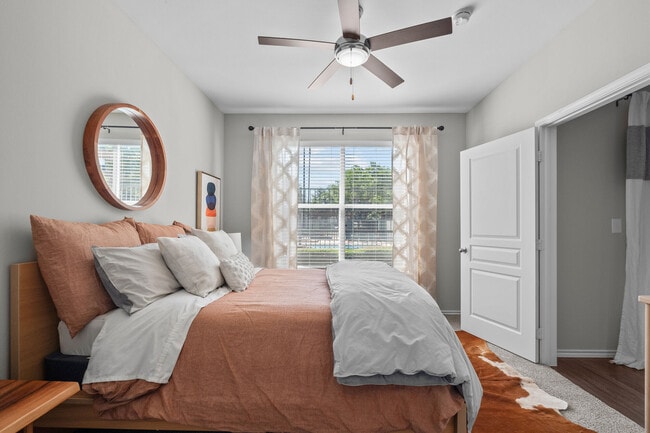 Photo - Trails of White Rock