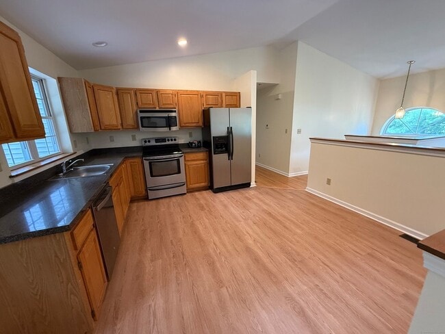 Photo - 183 Osborn Rd