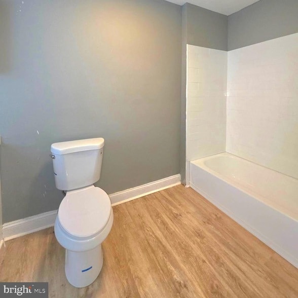 Photo - 5508 Walnut St