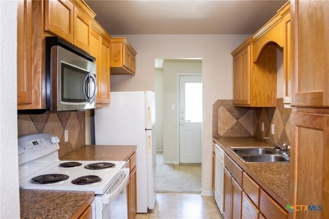 Photo - 310 Janelle Dr Unit B