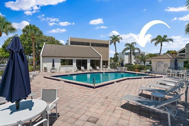 Photo - 1605 S US Hwy 1 Unit V6-306