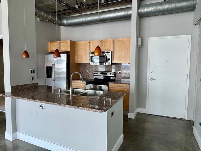 Photo - 313 NE 2nd St Unit 703