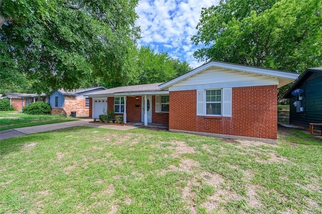 Photo - 157 Bob White Rd