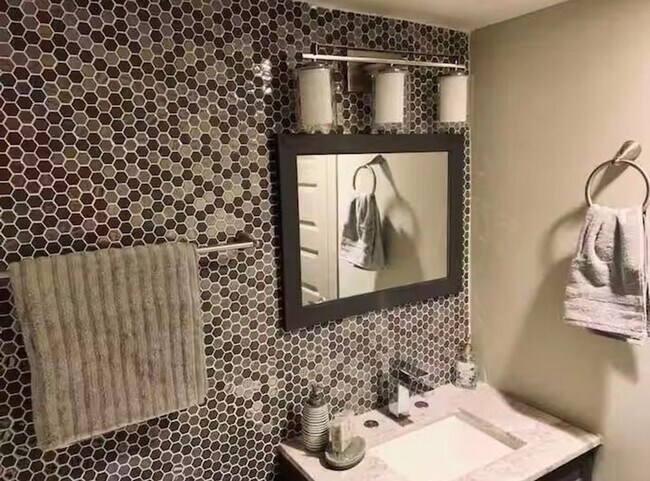 Photo - 6402 Del Monte Dr Unit 121