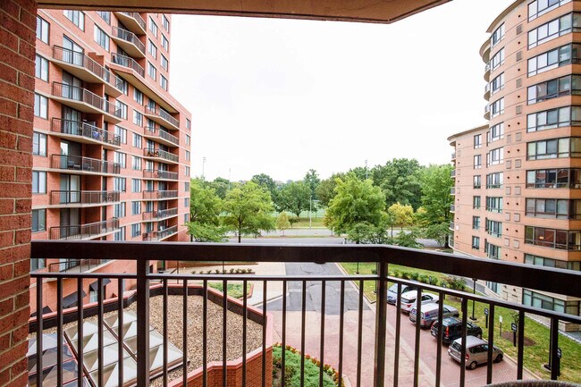 Photo - 801 15th St S Unit SI FL4-ID1022433P