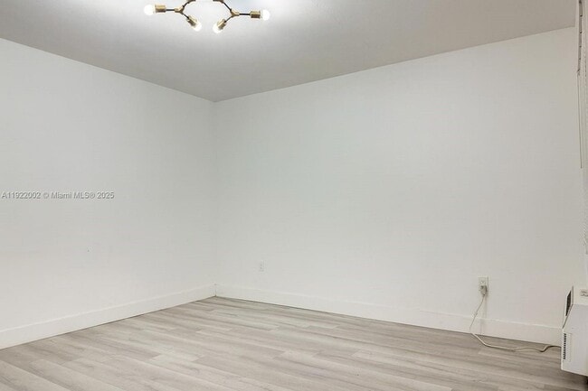 Photo - 10190 E Bay Harbor Dr Unit 7E