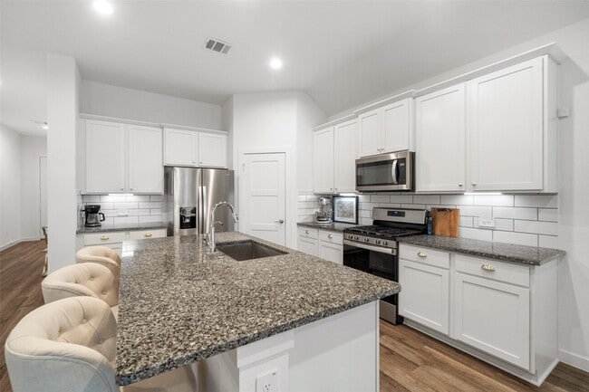 Photo - 1045 Dancing Feather St