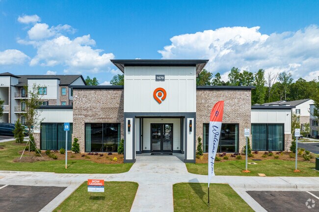 Leasing Office - Pointe Grand Dawsonville