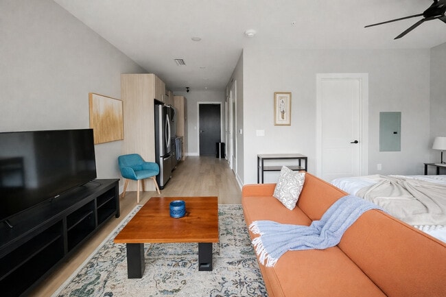 Building Photo - 4613 Capitol Ave Unit SI ID1463130P