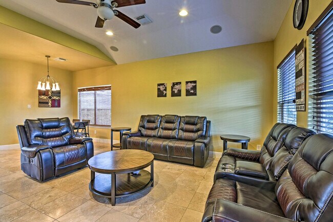 Photo - 2735 Broadway St Unit SI ID1546437P