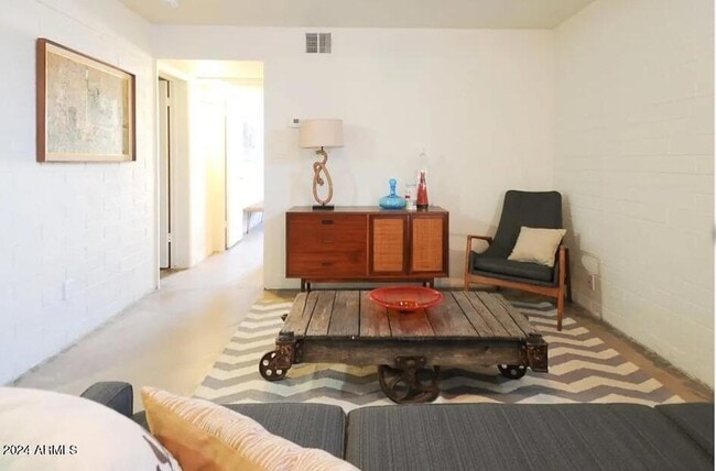 Photo - 8021 E Osborn Rd Unit 2