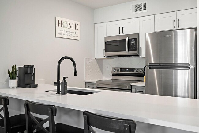 Photo - 1203 Hollow Creek Dr Unit ID1060664P