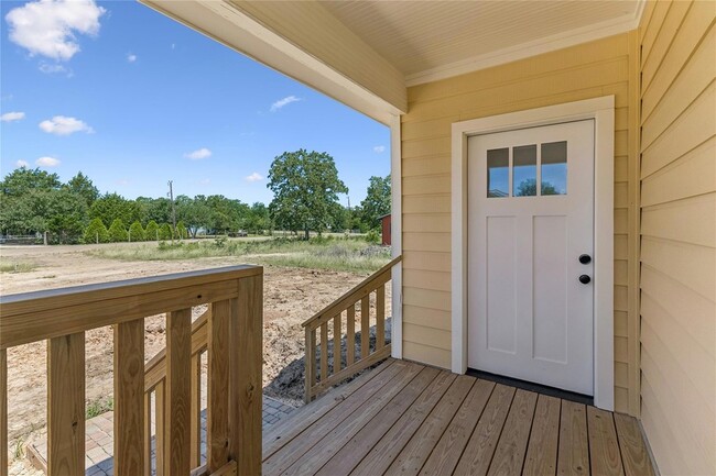 Photo - 255 Foothill Rd