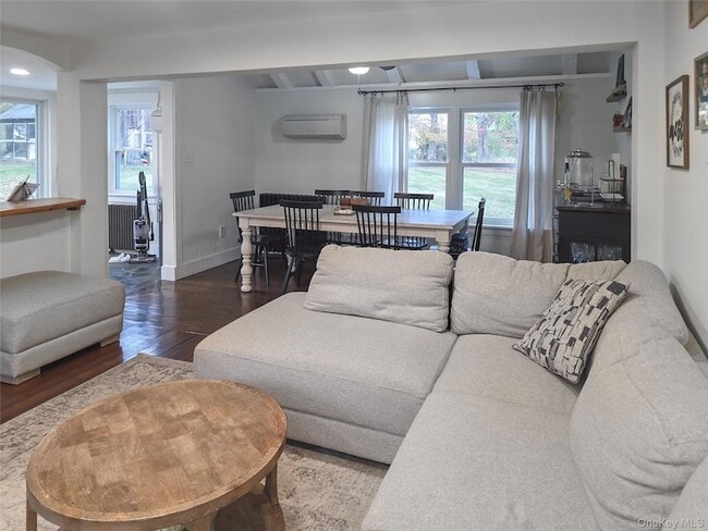 Photo - 269 Old Rte 304