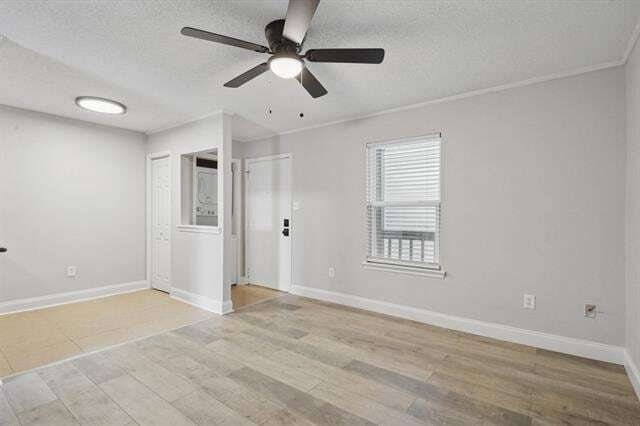 Photo - 2330 Edenborn Ave Unit 205