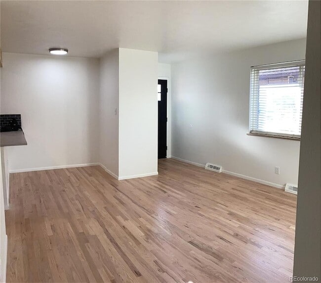 Photo - 2463 S Corona St