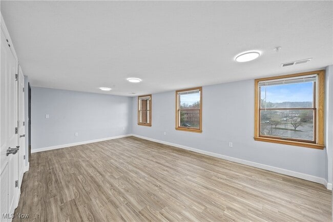 Photo - 1735 Merriman Rd Unit 301