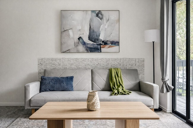 Photo - 1002 Clayton Ln Unit SI ID1507059P