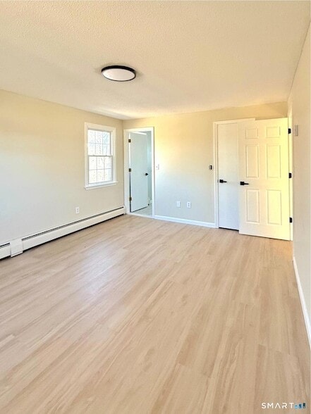 Photo - 47 Crestwood Dr