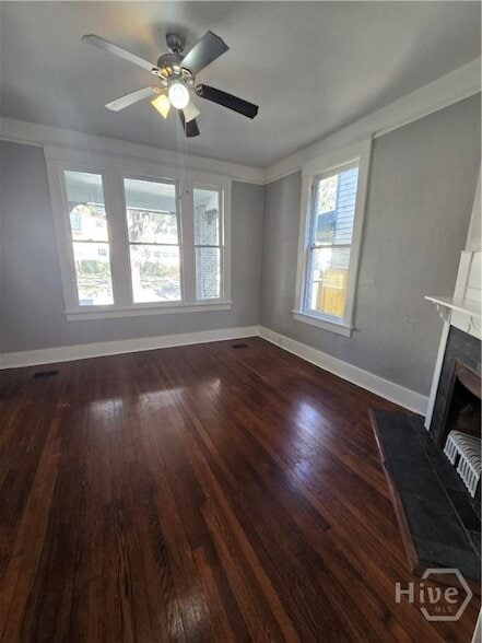 Photo - 309 E 37th St