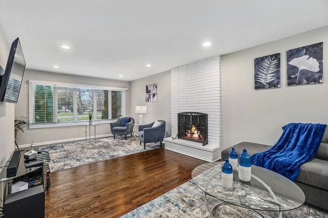 Photo - 3758 Cherry Hills Dr Unit ID1285063P