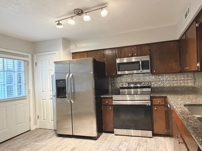 Photo - The Castillian Apartments