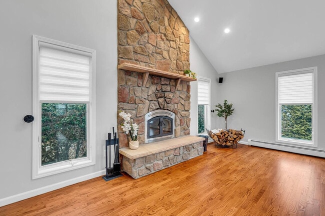 Building Photo - 6 Buchanan Ln Unit ID1328124P