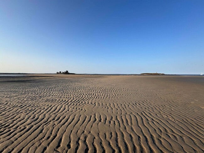 Photo - 157 Hills Beach Rd Unit A