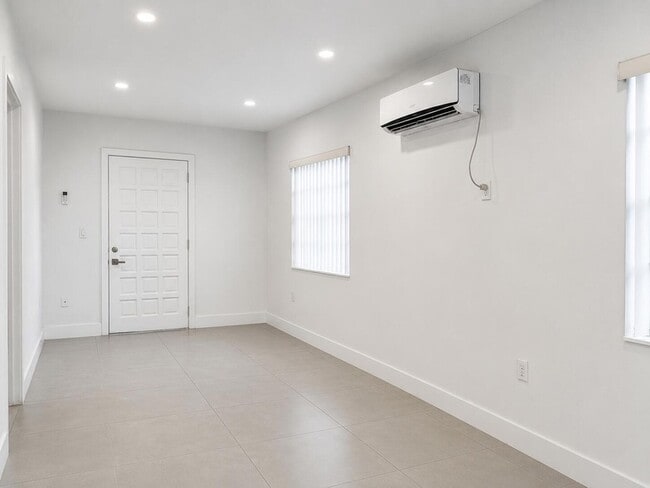 Photo - 2152 SW 72nd Ave