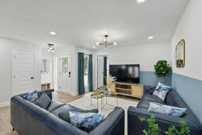 Photo - 3321 Ridgehaven St Unit ID1230866P