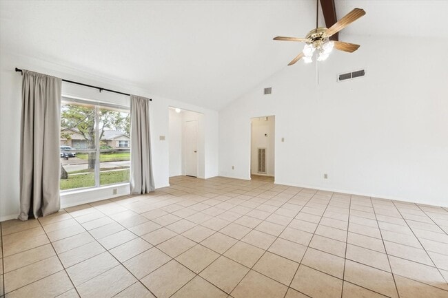Photo - 2723 N Brompton Dr