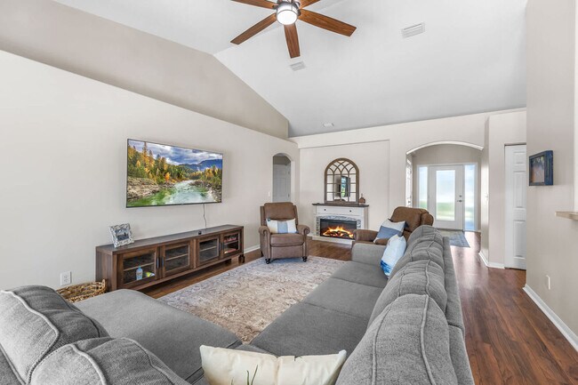 Photo - 2860 S Courtenay Pkwy Unit ID1066580P