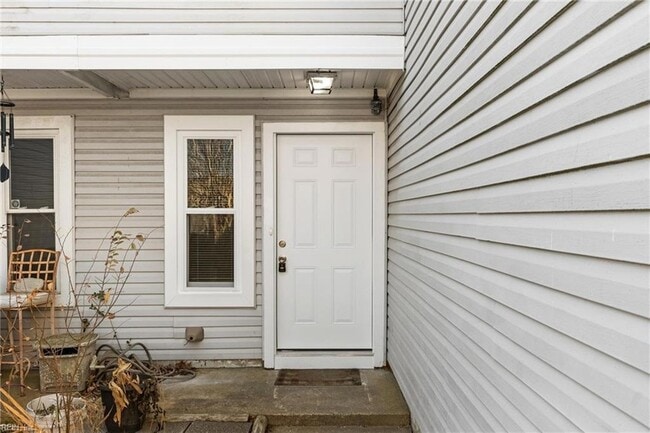 Photo - 1619 Slidell Ln