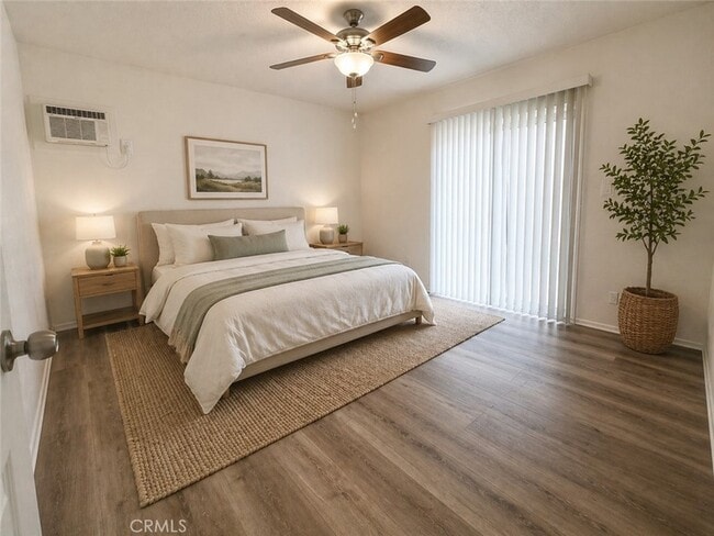 Photo - 685 E Vista Chino Unit 5