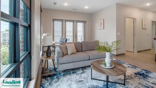 Building Photo - 645 N Front St Unit 424.1411803