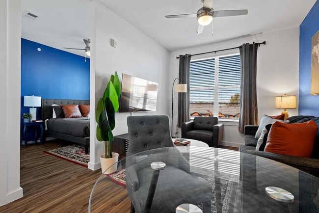 Photo - 2425 E Riverside Dr Unit SI ID1240375P