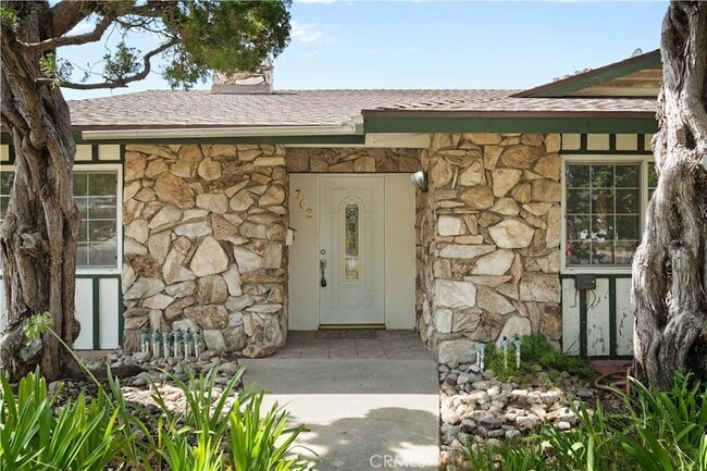 Photo - 702 Scripps Dr