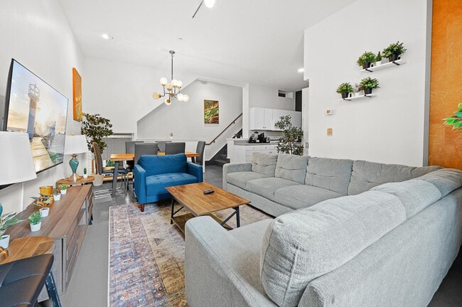 Photo - 160 E Berkeley St Unit SI ID1343272P