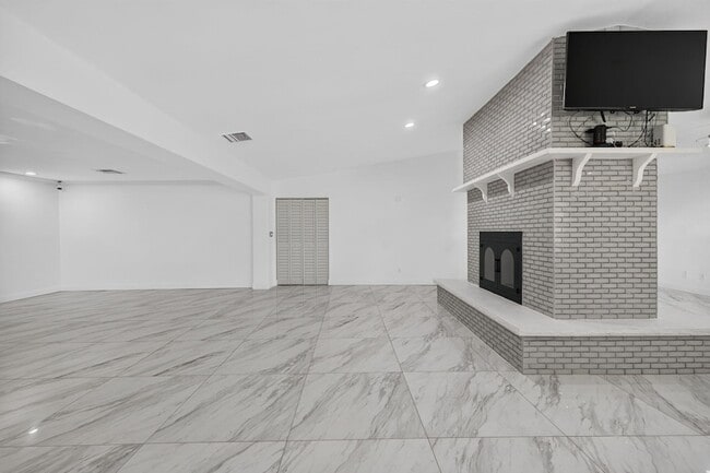 Photo - 2101 SE Bisbee St