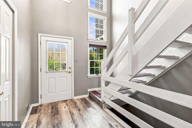 Photo - 103 Greenbrook Ct