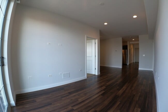 Photo - 4447 N Kedzie Ave Unit 505